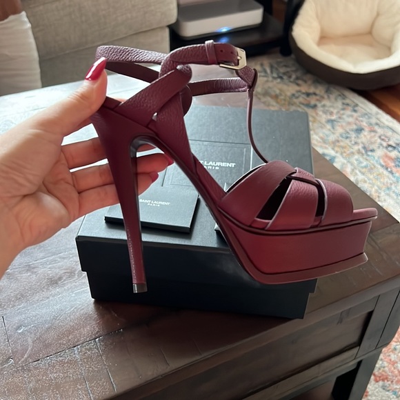 SAINT LAURENT Tribute Sandal - Picture 4 of 7